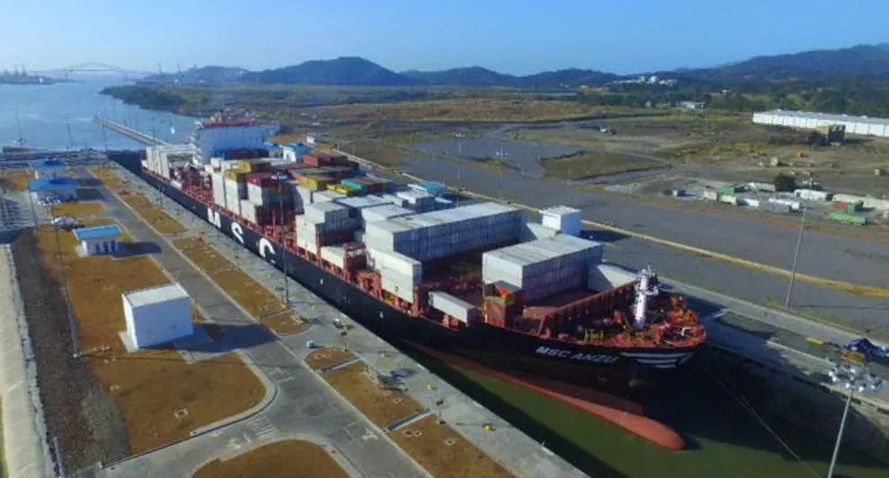 Expanded Panama Canal welcomes 1,000th Neopanamax vessel