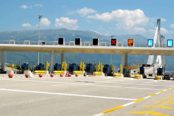 FHWA reopens tolling pilot program to support interstate improvements