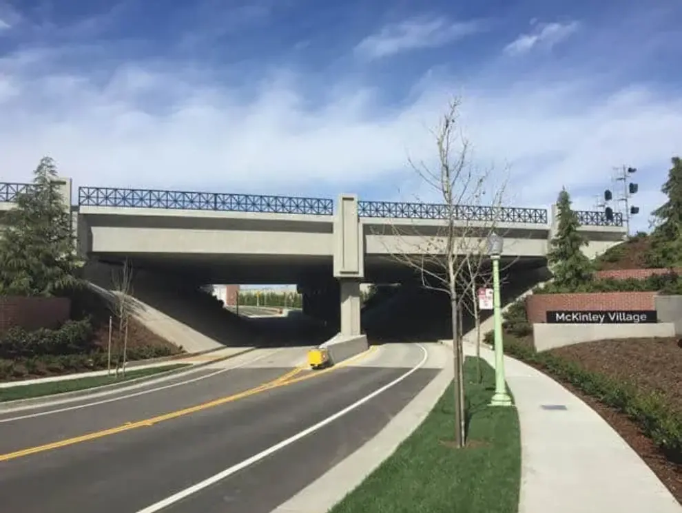 ASCE recognizes Parsons for McKinley Village Way Underpass