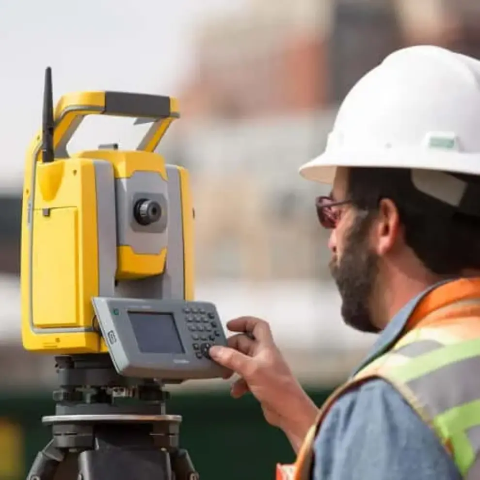 AEC TECH NEWS: Trimble’s new total station provides millimeter accuracy for monitoring applications