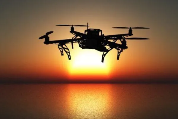Most FFA-granted waivers allow businesses to operate drones at night. | McCarthy Building Companies collaborates with PrecisionHawk to scale drone services