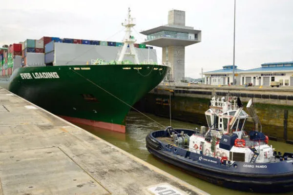 Panama Canal commemorates one-year anniversary of expanded canal