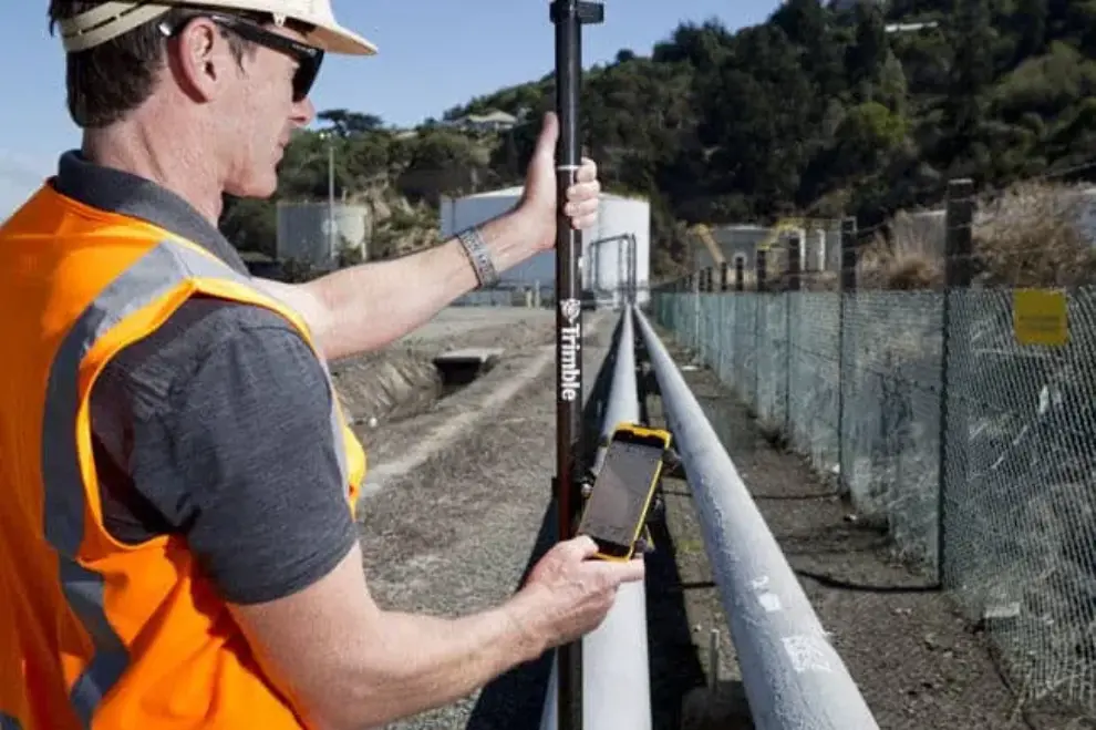 AEC TECH NEWS: Trimble introduces Android app for field surveying, data collection