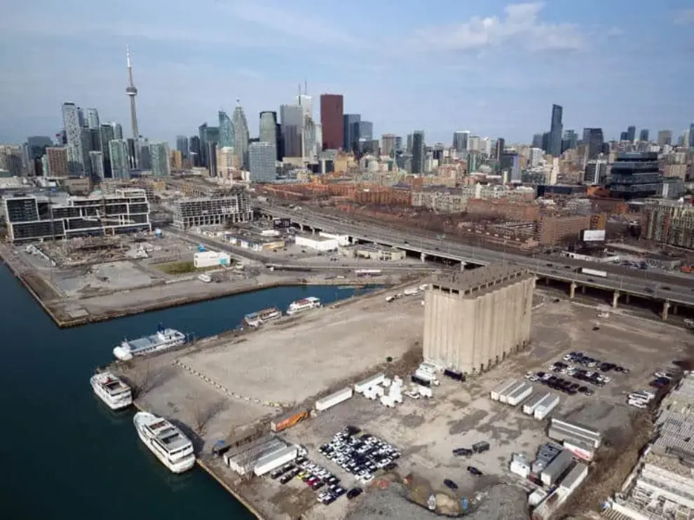 ‘Sidewalk Toronto’ mixed-use development tackles urban growth challenges