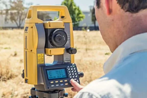 Topcon announces new manual total station