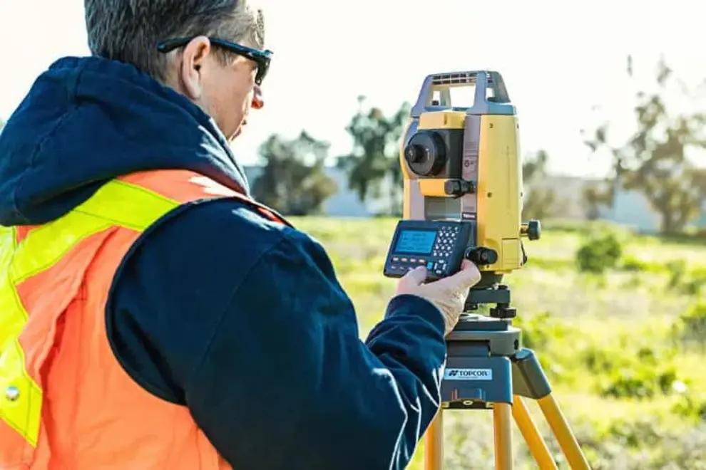 Topcon introduces addition to manual total station series