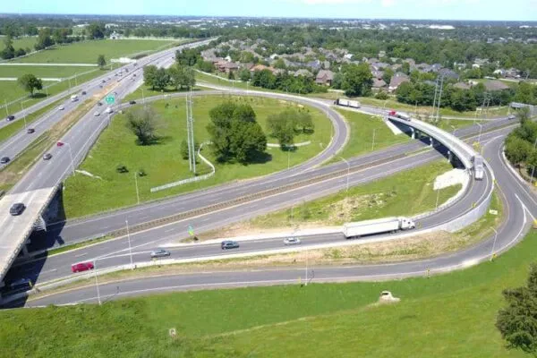 Kentucky earns national award for ‘left overloop’ interchange design