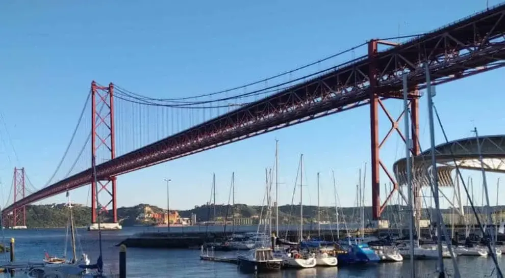 Parsons wins contract for Portugal’s April 25th suspension bridge