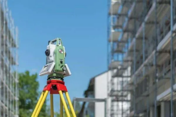 Leica Geosystems introduces new generation of manual total stations