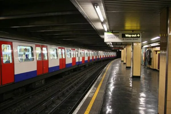 Balfour Beatty to upgrade London Underground