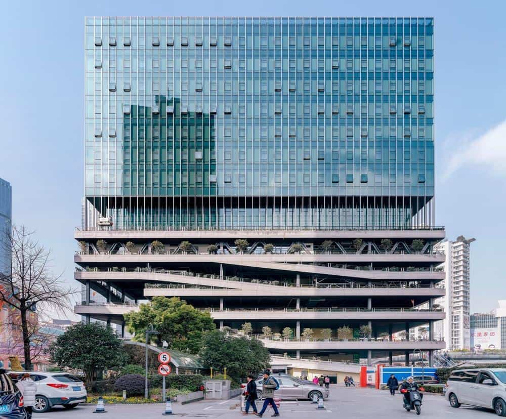An urban oasis on Shanghai’s busiest intersection
