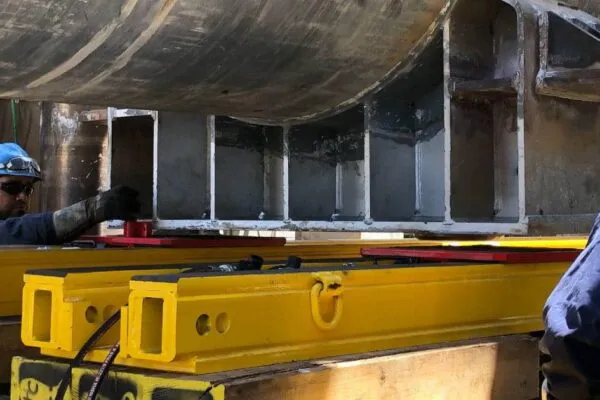Hill Crane & Rigging Uses Hydra-Slide System for Stacked Heat Exchanger Change-Out