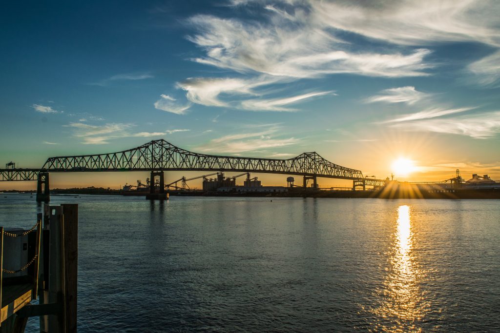 Interstate 10 Bridge over Mississippi River in Baton Rouge | Civil ...