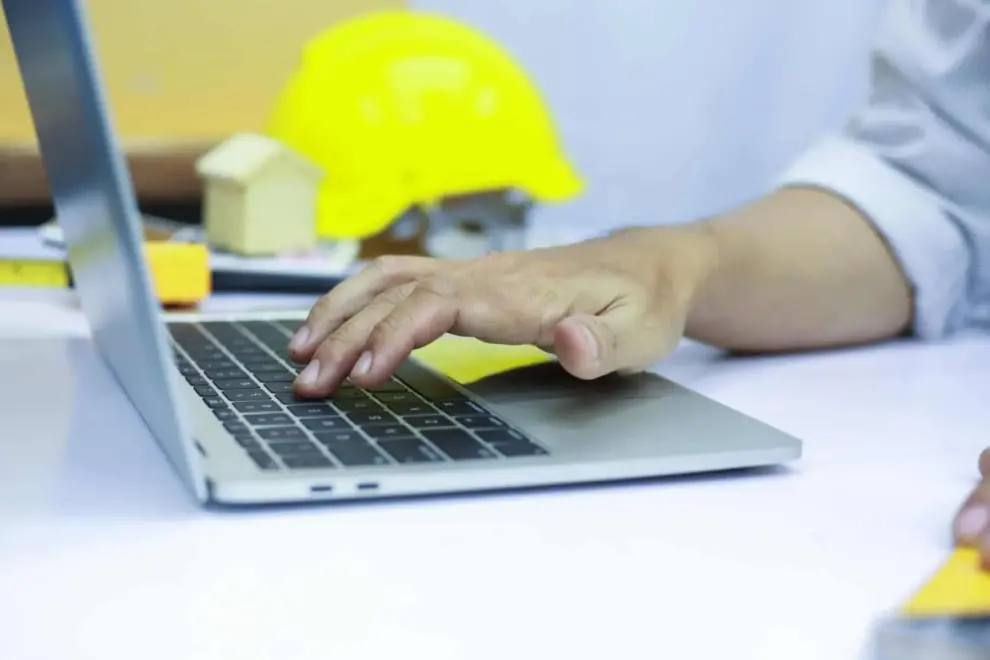 Tips for Implementing SaaS in Construction