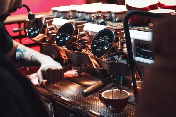 Altair and Gruppo Cimbali boost barista business with digital twins, converging process data and simulation for optimized product performance and increased efficiency for Faema coffee machine E71e. | Altair and Gruppo Cimbali Use Digital Twin to Boost Barista Business