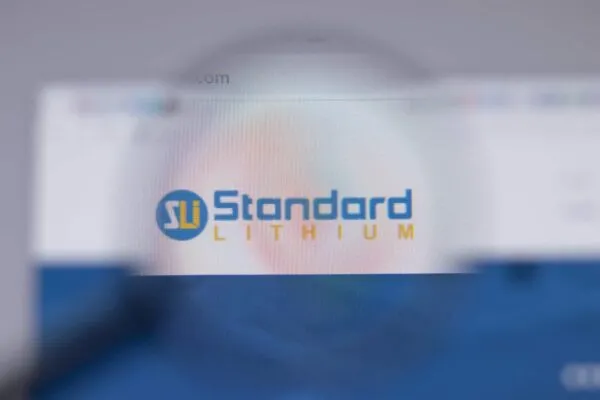 Los Angeles, California, USA - 1 June 2021: Standard Lithium logo or icon on website page, Illustrative Editorial | Standard Lithium Receives Approval to List on NYSE American
