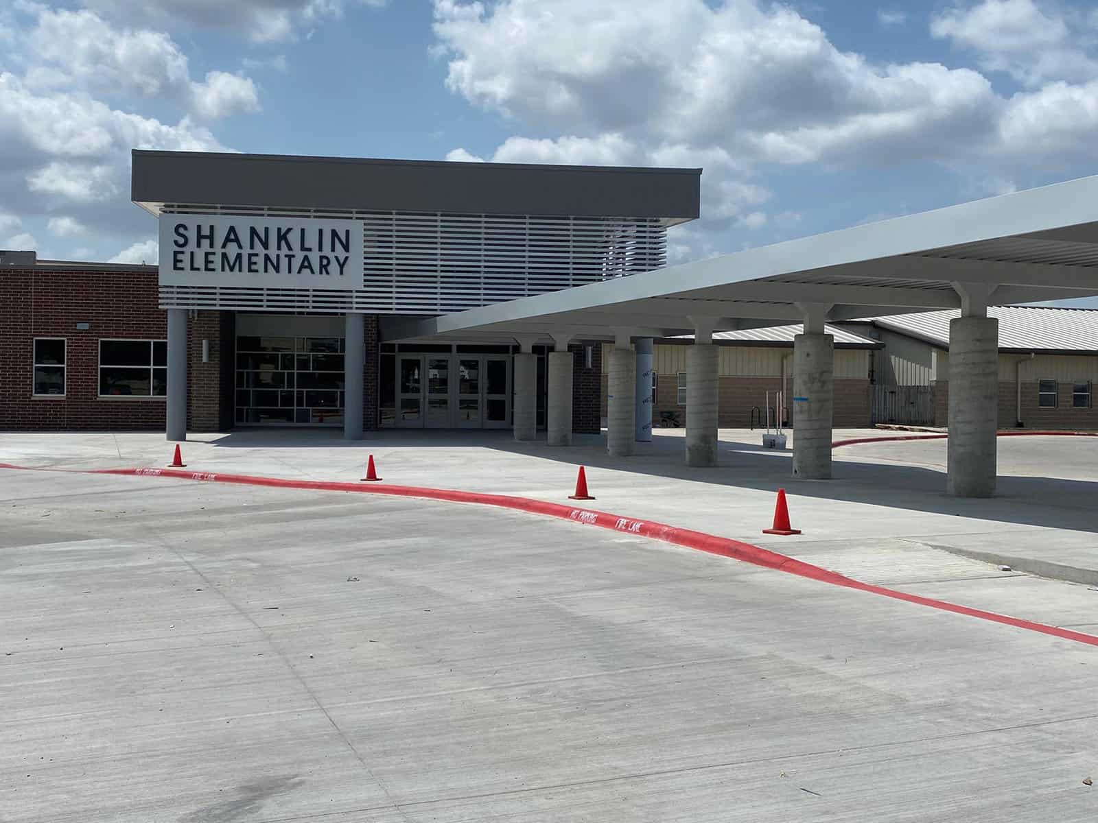 Luling ISD Celebrates Ribbon Cutting of New Shanklin Elementary School ...