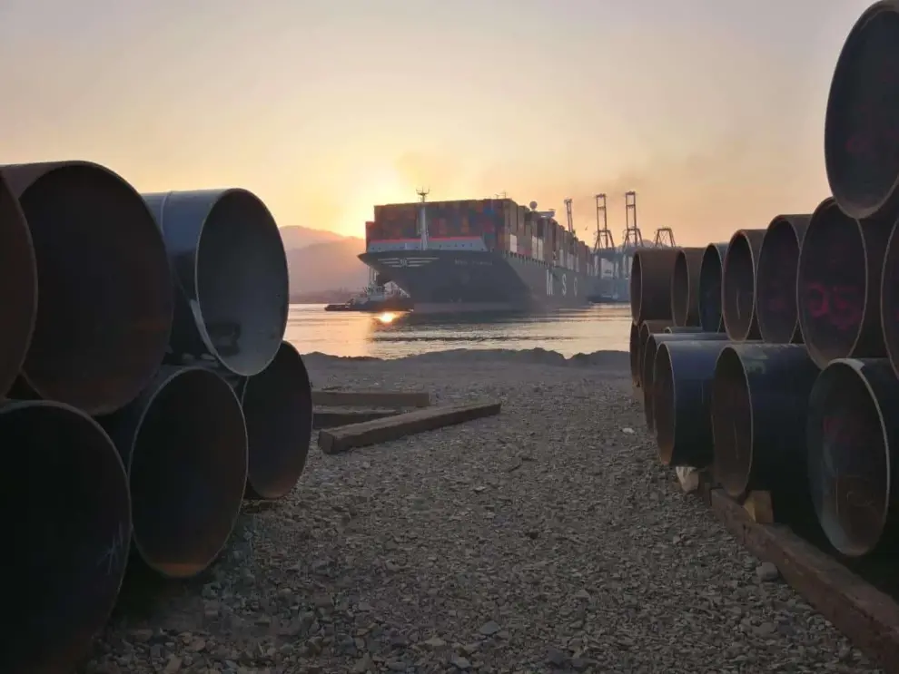 Application of Steel Pipes in Marine Construction