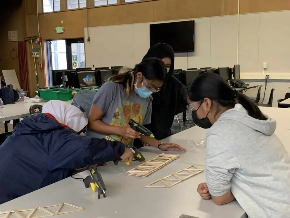 Contra Costa Transportation Authority and Stantec partner to  give future female engineers an edge in STEM