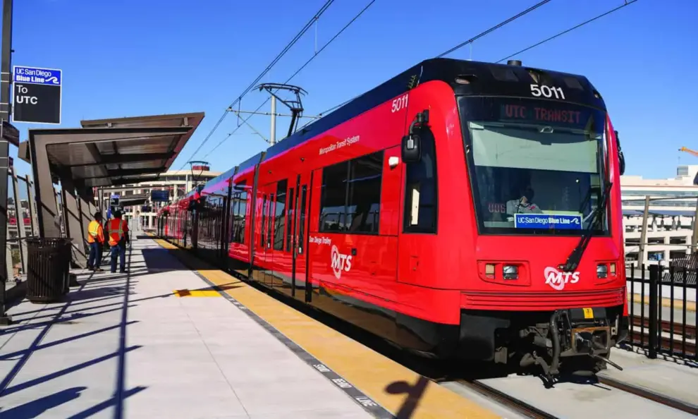San Diego Mid-Coast Trolley Blue Line Now Open to Public
