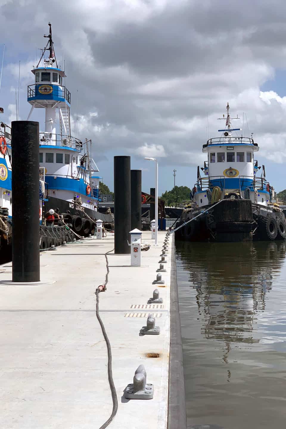 SEAWARD MARINE ADDS NEW TUG DOCK