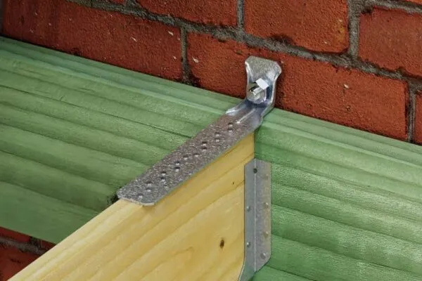 InstallationPhoto | Simpson Strong-Tie Introduces Next-Generation LTTP2 Tension Tie with Higher Allowable Loads and Greater Versatility for Wider Rafter and Joist Spacing
