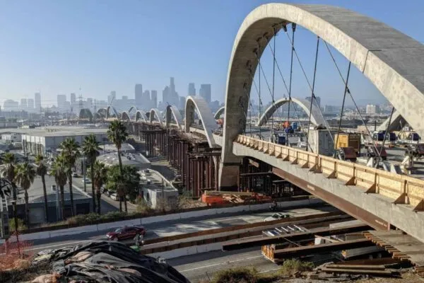 COWI completes engineering milestone on the iconic 6th Street Viaduct in LA