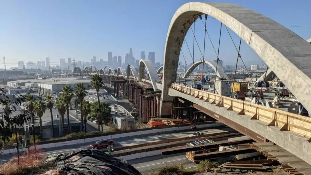 COWI completes engineering milestone on the iconic 6th Street Viaduct in LA