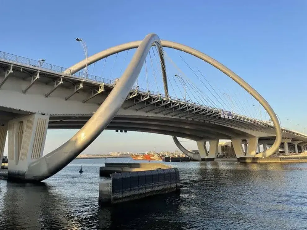 Six Construct delivers the Infinity Bridge in Dubai