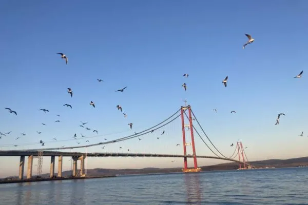 The world’s longest suspension bridge opens for traffic