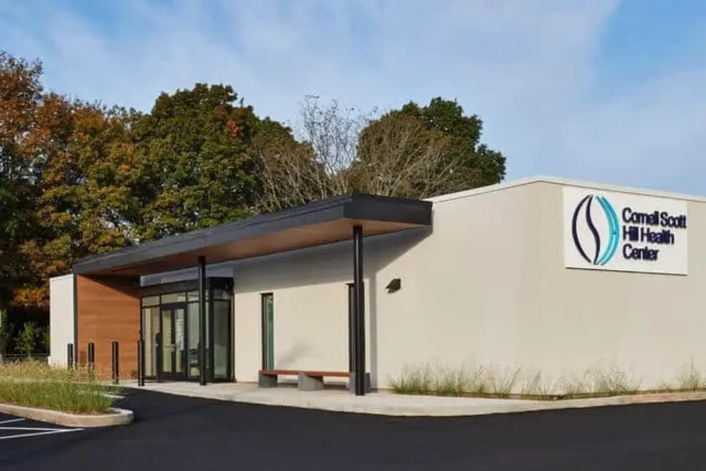 Former Funeral Home Reinvented as Community Healthcare Center (Svigals + Partners)