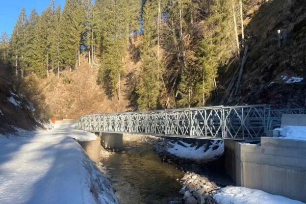 Acrow’s Modular Steel Bridges Help Restore Transportation Infrastructure in Northeast Italy