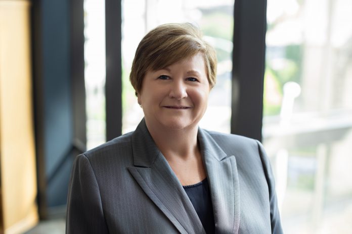 Paula Dowell (2)