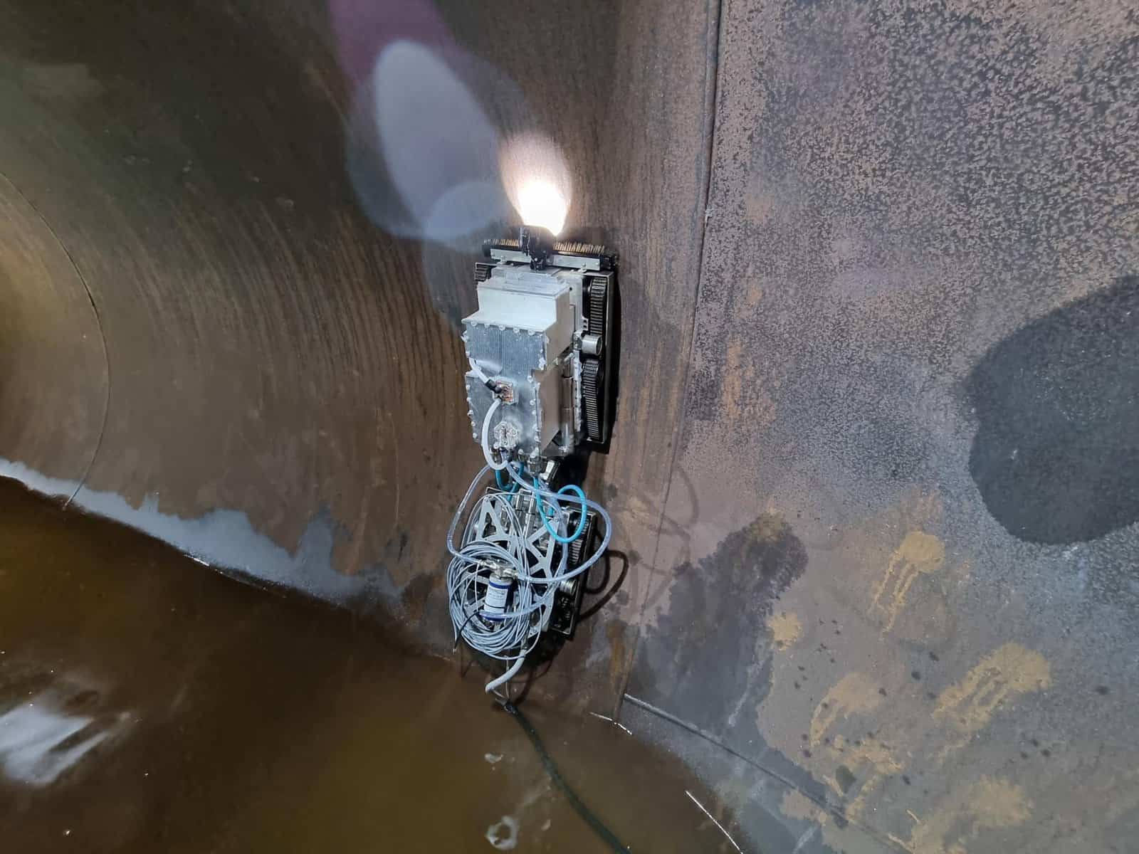 Remotely controlled robot will remove risk to humans during pressure vessel inspections