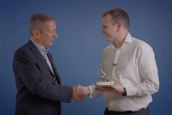 LEEA CEO Award | Jonathan Djanogly MP wins LEEA CEO’s Award