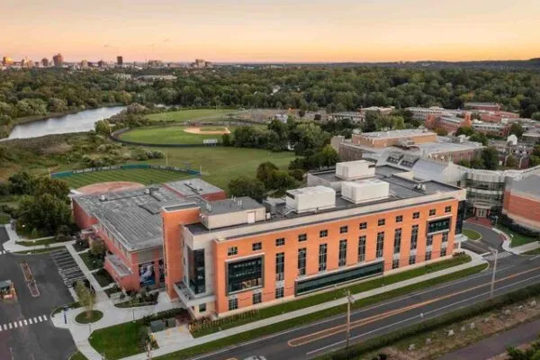 Svigals + Partners Debuts University’s New Health and Human Services Building