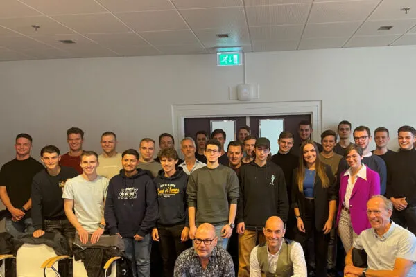 Students collaborated with engineers at the Venlo service center to help improve the quality control process for gas turbine coating samples, gaining valuable real-world experience | Engineering the next generation