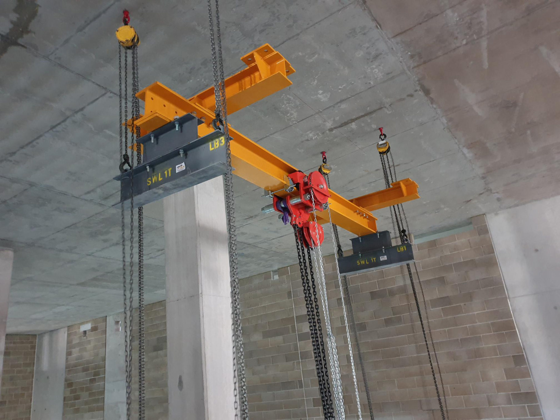 Hoist & Winch elevates success of large construction project Civil