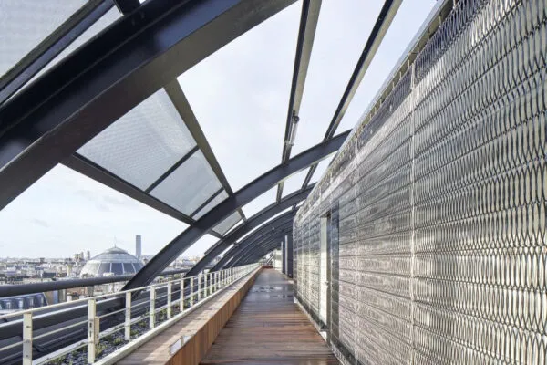 Activating the Fifth Façade: Enhancing Rooftop Designwith High Performance Materials