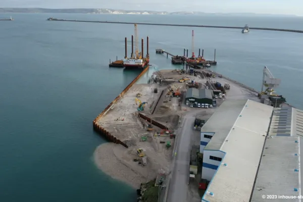 RED7MARINE SUCCESSFULLY COMPLETES PILING OPERATIONS FOR PORTLAND PORT’S NEW DEEP-WATER BERTH