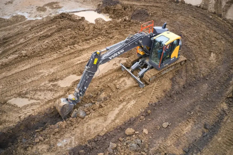 Trimble Introduces an All-In-One System for On-Machine Excavator Guidance and Site Surveying
