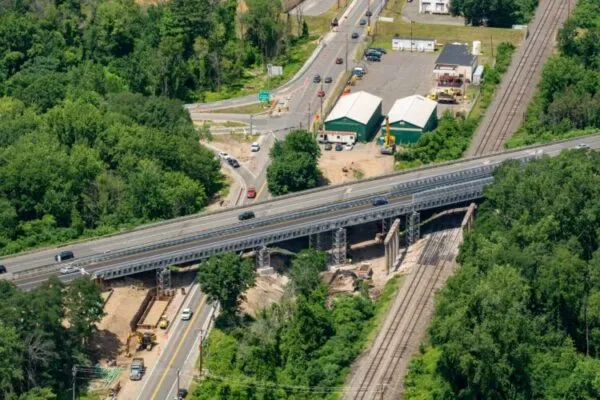 Parul Dubey on March 17, 2023 - in Bridges, Transportation | Modular Steel Detour Bridges from Acrow Lessen Impact of Multi-Year Interstate Renovation in Massachusetts