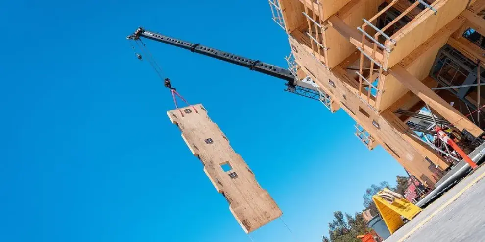 <strong>Simpson Strong-Tie Participates in 7.7 Moment Magnitude Earthquake Test of 10-Story Mass Timber Building</strong>