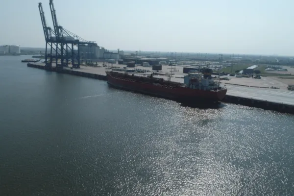 McCarthy Completes Largest Public Port Project on Texas Coast – Port Freeport Berth 8