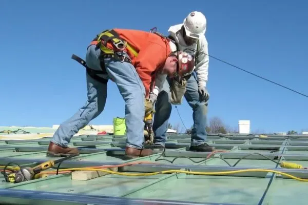 Metal Buildings Institute Releases Retrofit Roofing Video