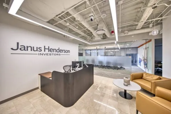 Robert Buyle Photography and JC Anderson | Ware Malcomb Announces Construction is Complete on New Chicago Office for Janus Henderson Group; Teams with JLL to Achieve LEED Platinum Certification