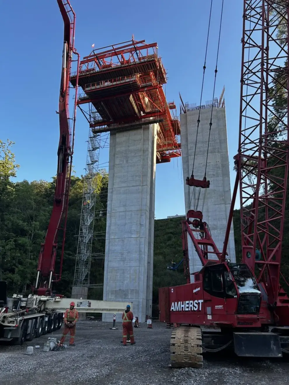 <strong>COWI and Bot Construction Group approach critical stage <a>in cantilever construction of the William Halton Parkway crossing</a></strong>
