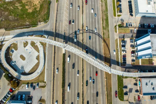 Copyright: Andy Ryan, courtesy of HNTB. | Moving Quickly: Northaven Trail Bridge 