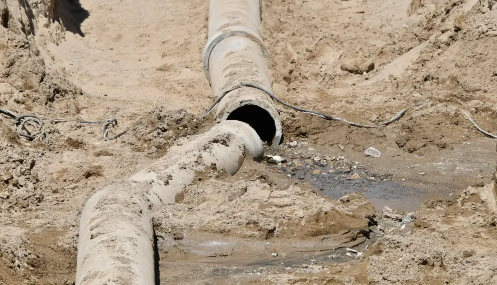 NEW DOCUMENT PROVIDES SEISMIC DESIGN  CRITERIA FOR HDPE PIPE WATER MAINS