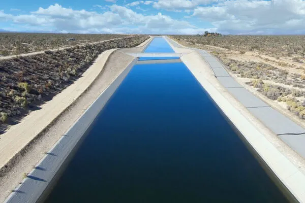 View of the California Aqueduct moving water through the Mojave Desert towards Los Angeles. | How Asset Management Can Support a Secure Water Future
